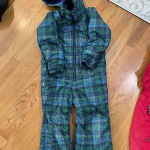 Burton snowsuit size 4t
